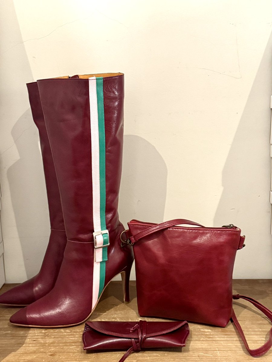 Iguales y diferentes ( Flia de colores )