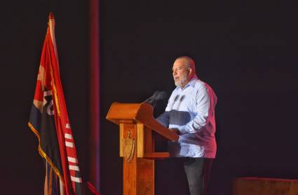 Al asumir los desafíos que hoy enfrentamos nos inspira el coraje de aquellos jóvenes que, liderados por el Comandante en Jefe Fidel Castro, protagonizaron las acciones del 26-7-1953, que marcan el inicio de la última etapa de nuestra lucha por la verdadera independencia.
#Cuba