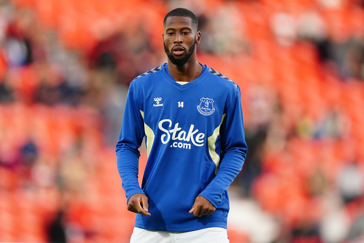 TransferNewsCen's tweet image. Atalanta are considering a move for Everton striker Beto. (Calciomercato)