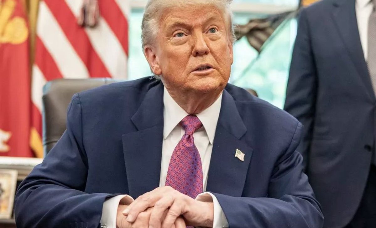 KamenjarCom's tweet image. Trump: Razočaran sam Putinom, skraćujem rok za mir kamenjar.com/trump-skracuje…