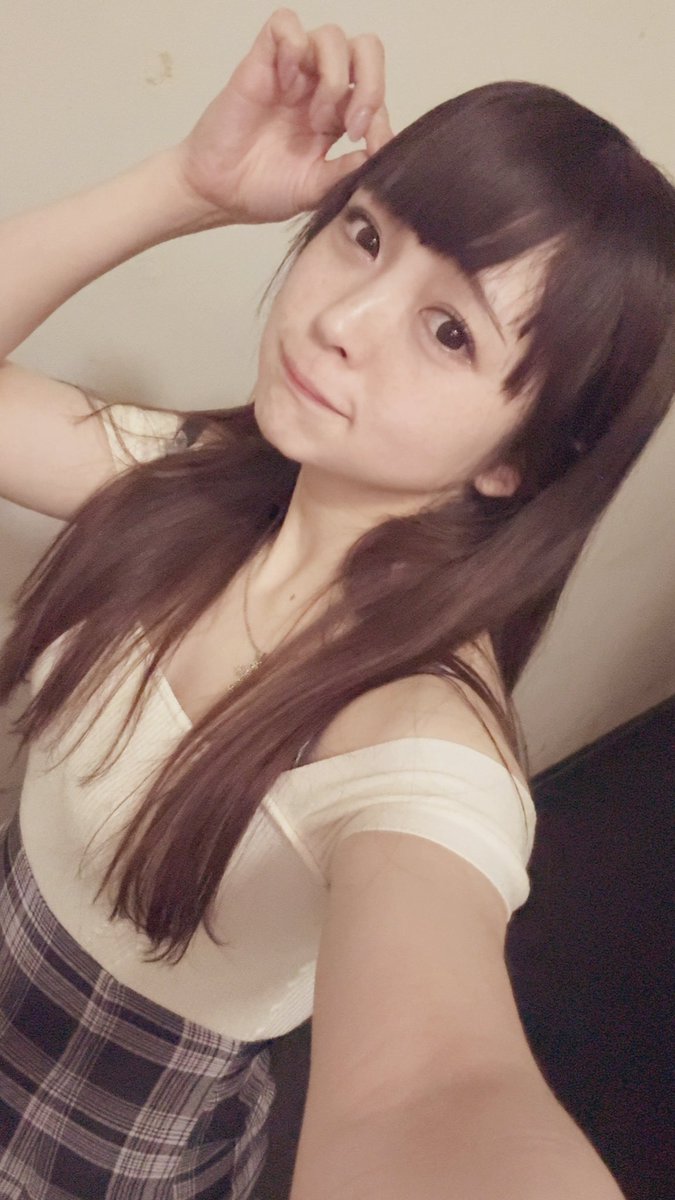 aikawa_nui's tweet image. 本日渋谷近未来会館さん、リネフェスありがとうございました(*´ω`*)
今日は私服だったのですが
どうだったでしょうか??🤭🤭
ゆまさん、マイクリさんのお衣装めっちゃ似合ってましたね(*´艸`)`🩵️🩵
オールスターもかっこよかったし、みんな(客席含む笑)ヘドバンも凄かったです✨️✨️…