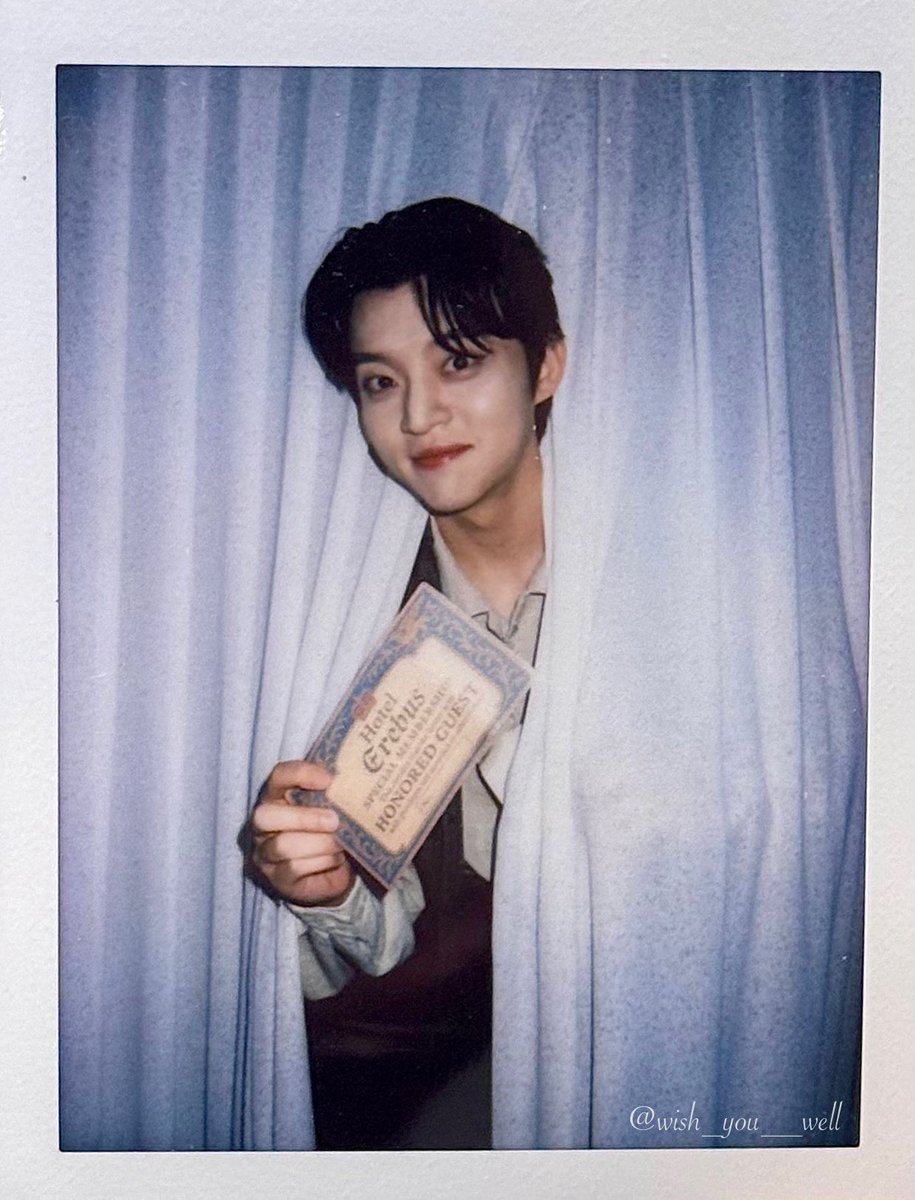 #당신은_아름답다_느낀_첫_폴라
#내_눈앞의_폴라_아름다워
#전_폴라를_가지고_싶어요_그거면_돼요
#폴라에_사로잡혀_버렸네

그 회원권을 저에게 양도해 주시면 안될까요 ?? 제발요 🥹