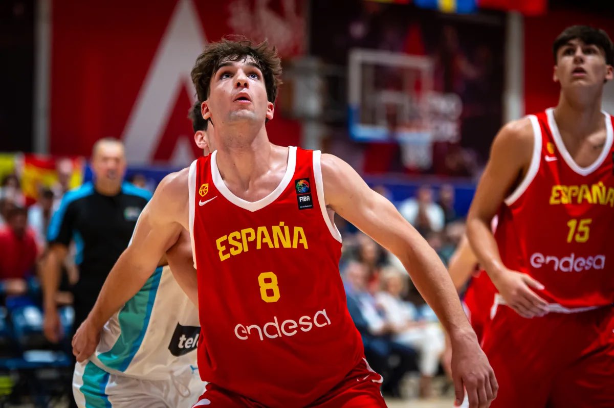 Club Joventut Badalona (@penya1930) on Twitter photo ๐ช Ple de victรฒries de la selecciรณ U18 a la fase de grups de lโEurobasket
๐ช๐ธ 103-73 ๐ฑ๐ป
๐ธ๐ฎ 69-97 ๐ช๐ธ
๐ช๐ธ 88-50 ๐ง๐ช
๐ Diego Niebla: 16 punts i 6โ3 rebots
๐ Ian Platteeuw: 7โ7 punts i 5 rebots
๐ Eric Del Castillo: 5โ7 punts i 4โ3 rebots
Dimecres, 1/8 de final!๐
#CityOfBadalona ๐ช Ple de victรฒries de la selecciรณ U18 a la fase de grups de lโEurobasket
๐ช๐ธ 103-73 ๐ฑ๐ป
๐ธ๐ฎ 69-97 ๐ช๐ธ
๐ช๐ธ 88-50 ๐ง๐ช
๐ Diego Niebla: 16 punts i 6โ3 rebots
๐ Ian Platteeuw: 7โ7 punts i 5 rebots
๐ Eric Del Castillo: 5โ7 punts i 4โ3 rebots
Dimecres, 1/8 de final!๐
#CityOfBadalona