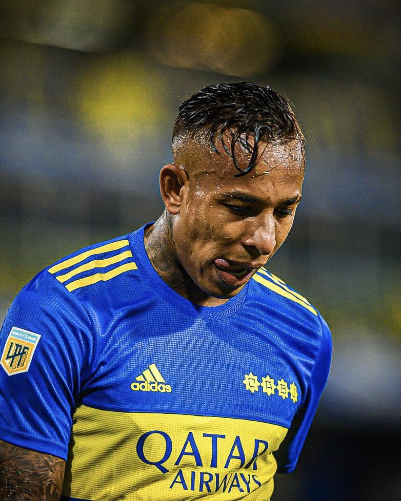 Sudanalytics (@sudanalytics_) on Twitter photo ⚠️🇨🇴 Sebastián Villa DEMANDA A BOCA por “despido en forma indirecta” y reclama más de $236 millones y USD 2M.
⛔️ Boca lo lleva a juicio y le reclama USD 20M.
Vía <a href="/GerGarciaGrova/">Germán García Grova</a>. ⚠️🇨🇴 Sebastián Villa DEMANDA A BOCA por “despido en forma indirecta” y reclama más de $236 millones y USD 2M.
⛔️ Boca lo lleva a juicio y le reclama USD 20M.
Vía <a href="/GerGarciaGrova/">Germán García Grova</a>.