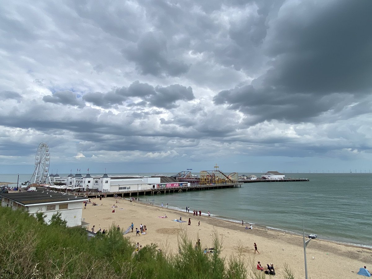 steven collis 📸 (@tintininkent) on Twitter photo Now just after 3pm in #clacton ##essex <a href="/itvanglia/">ITV News Anglia</a> <a href="/ChrisPage90/">Chris Page - Weatherman</a> <a href="/WeatherAisling/">Aisling Creevey</a> <a href="/coastmag/">Coast Magazine UK</a> <a href="/metoffice/">Met Office</a> <a href="/manalilukha/">Manali Lukha</a> <a href="/BeckyMantin_/">Becky Mantin</a> Now just after 3pm in #clacton ##essex <a href="/itvanglia/">ITV News Anglia</a> <a href="/ChrisPage90/">Chris Page - Weatherman</a> <a href="/WeatherAisling/">Aisling Creevey</a> <a href="/coastmag/">Coast Magazine UK</a> <a href="/metoffice/">Met Office</a> <a href="/manalilukha/">Manali Lukha</a> <a href="/BeckyMantin_/">Becky Mantin</a>