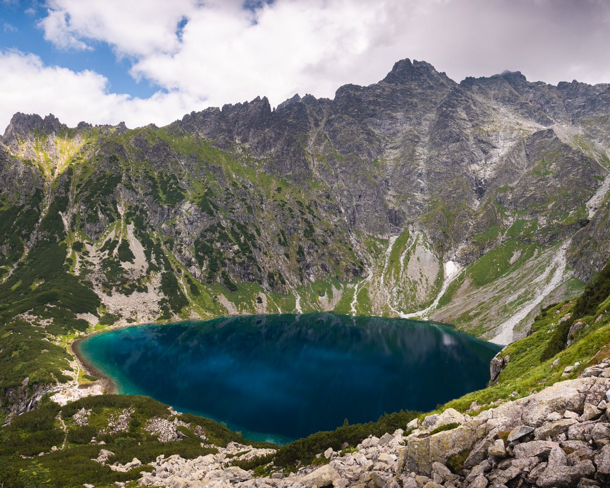 MeteoWlkp's tweet image. Kolejna porcja zdjęć z Tatr - tym razem 4 piękne jeziora karowe: Morskie Oko, Czarny Staw pod Rysami, Smreczyński Staw i Czarny Staw Gąsienicowy :)
Fot. własne, wykonane w dniach 14-21.07.2025
