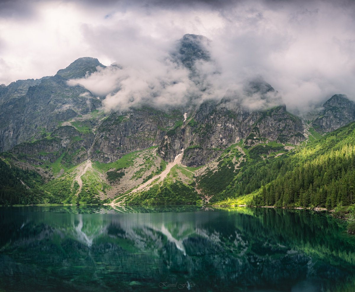 MeteoWlkp's tweet image. Kolejna porcja zdjęć z Tatr - tym razem 4 piękne jeziora karowe: Morskie Oko, Czarny Staw pod Rysami, Smreczyński Staw i Czarny Staw Gąsienicowy :)
Fot. własne, wykonane w dniach 14-21.07.2025