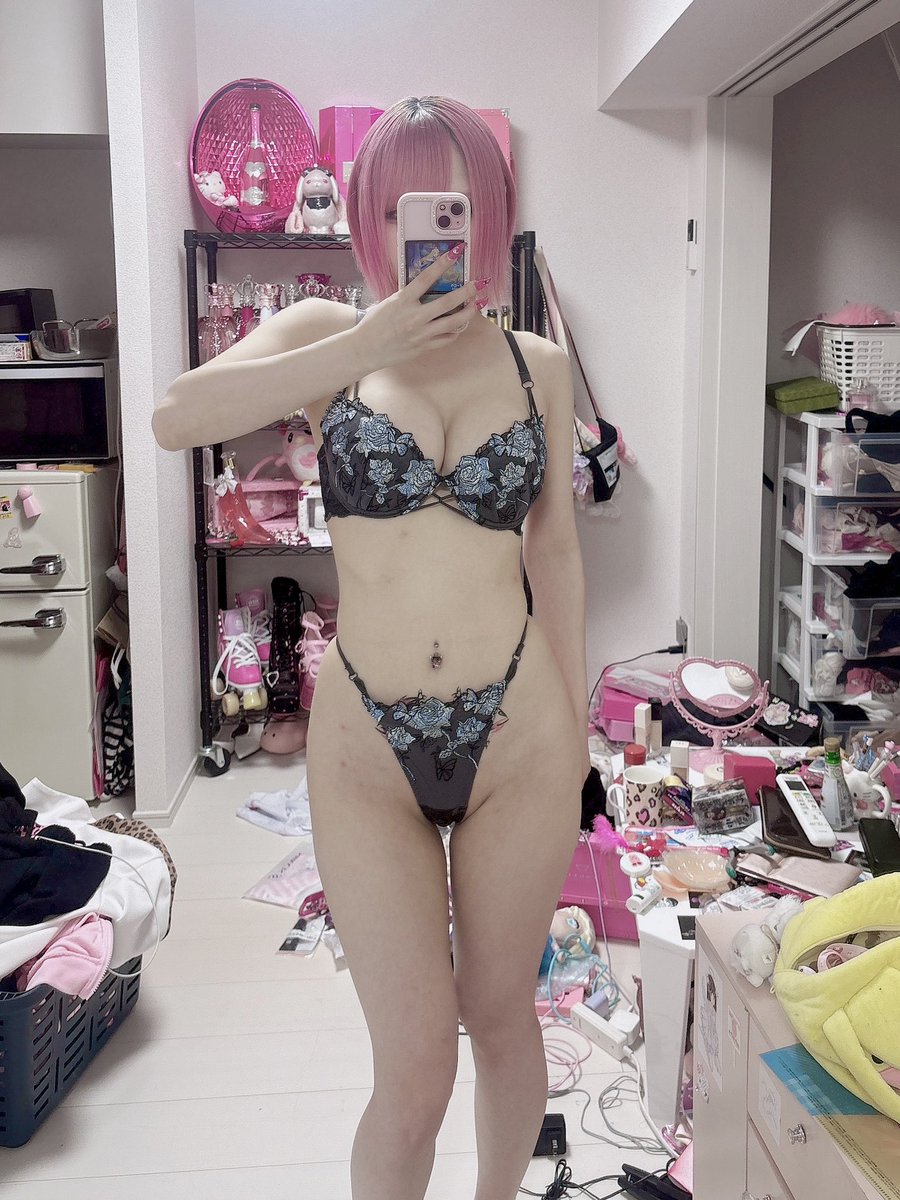 うさぎヶ丘秘密🐇🗝さんのエロ画像、2025年07月29日04時35分57秒に投稿