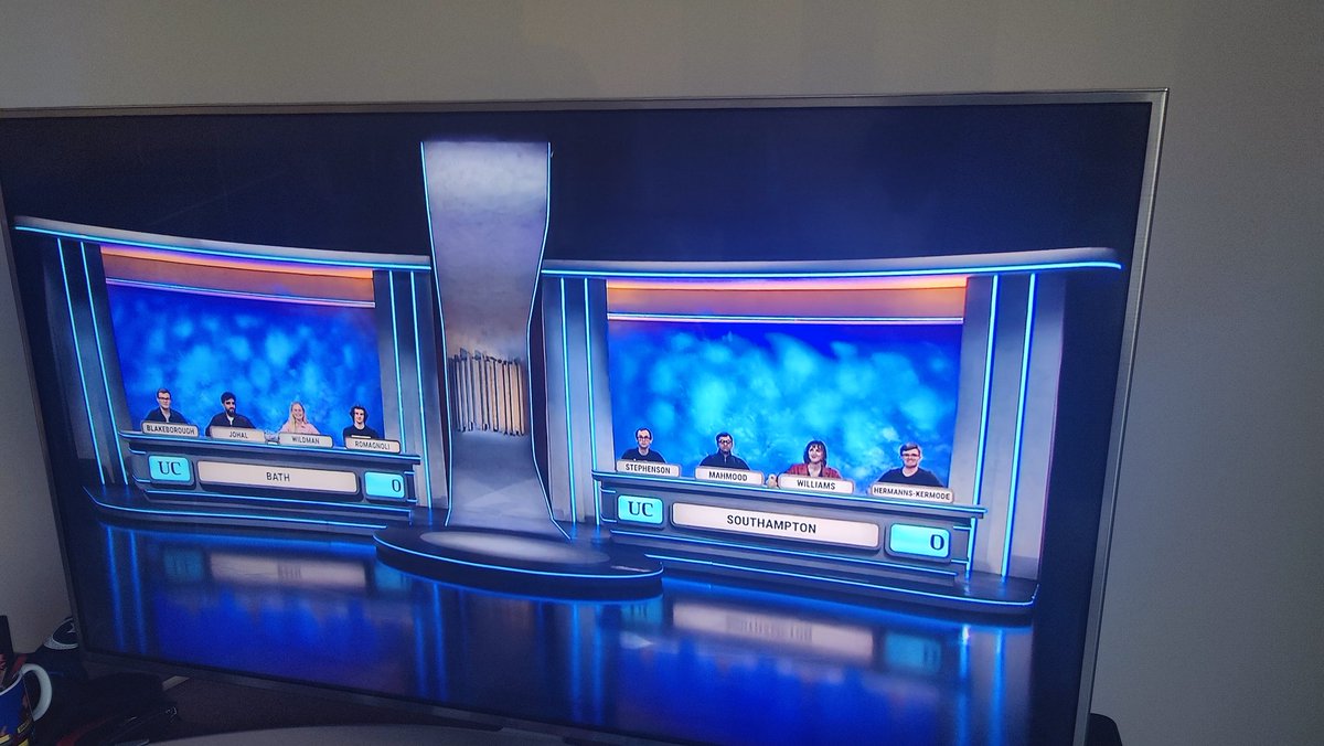 Bobby_Seagull's tweet image. Using fungi to make insulation materials. Love hearing the variety of PhD topics on #UniversityChallenge.
And the captain is wearing a mushroom badge too 👏🏻