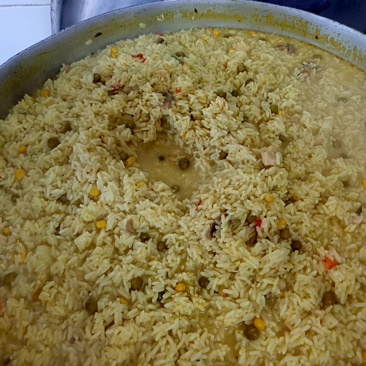 Magusca's tweet image. Otro lunes a la olla ...