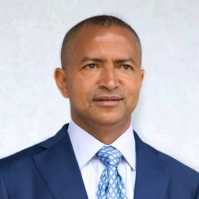 YvesBuya1's tweet image. Plus de 40 personnes tuées en Ituri : « Ces massacres révèlent, une fois de plus, l'absence totale du pouvoir de Kinshasa dans l'espace sous son contrôle, notamment dans la partie orientale de la République », #moïse_katumbi.