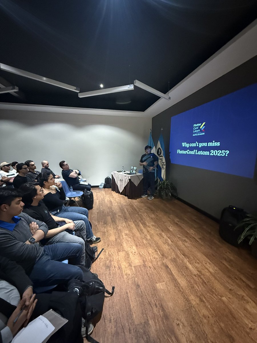 El pasado jueves tuvimos el honor de recibir a 3 invitados internacionales como parte del Road to #FlutterConfLatam 🇪🇨

Con charlas sobre shaders, robótica y videojuegos con Flutter, fue una experiencia llena de inspiración, comunidad y aprendizaje.

Te contamos más 👇
#FlutterGT