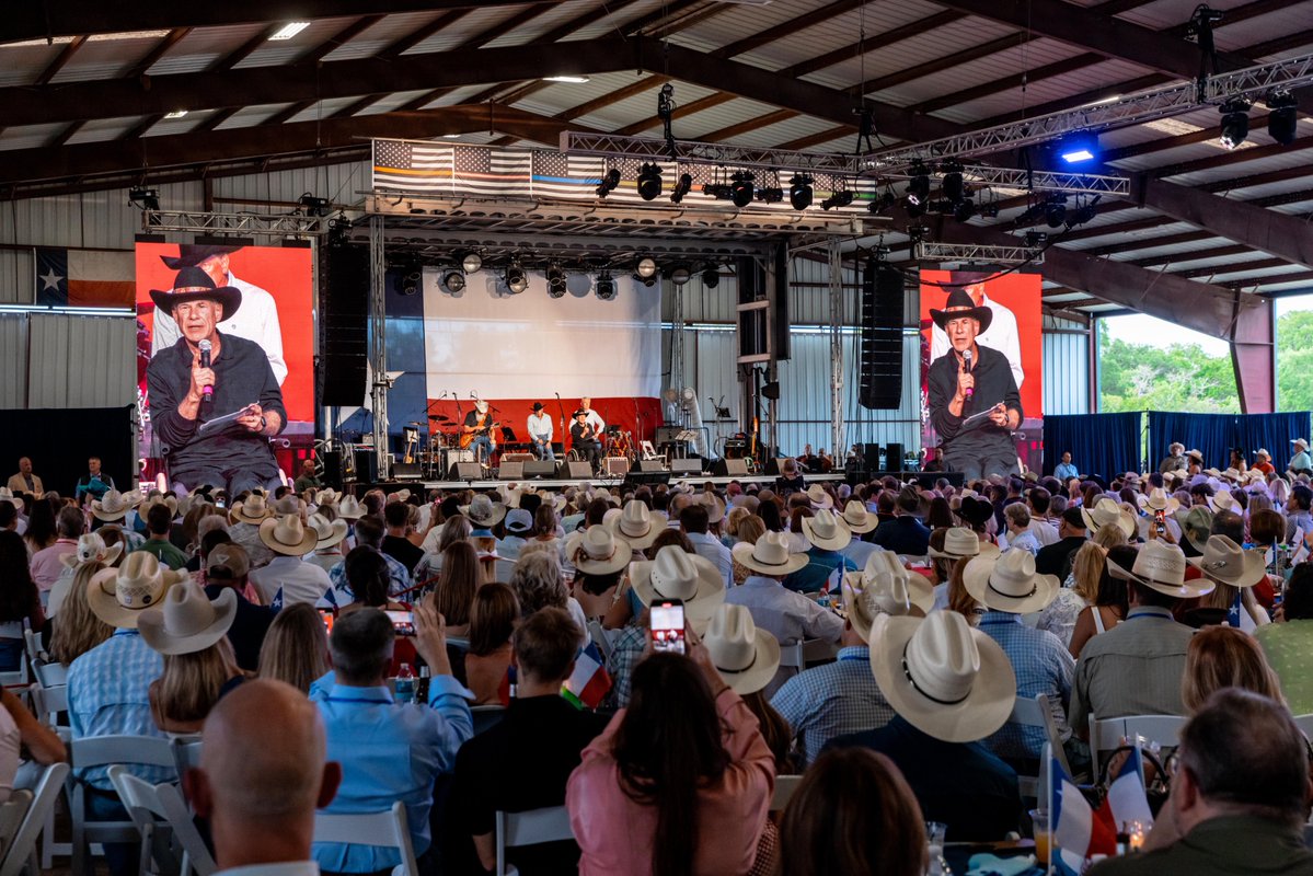 Greg Abbott (@gregabbott_tx) on Twitter photo Last night, I joined the King <a href="/GeorgeStrait/">George Strait</a> & <a href="/garthbrooks/">Garth Brooks</a> as they raised over $6 million for Texas flood victims.
Texas will recover—by God’s grace & our grit.
With this support, homes will be rebuilt, communities restored, & peace returned. Last night, I joined the King <a href="/GeorgeStrait/">George Strait</a> & <a href="/garthbrooks/">Garth Brooks</a> as they raised over $6 million for Texas flood victims.
Texas will recover—by God’s grace & our grit.
With this support, homes will be rebuilt, communities restored, & peace returned.