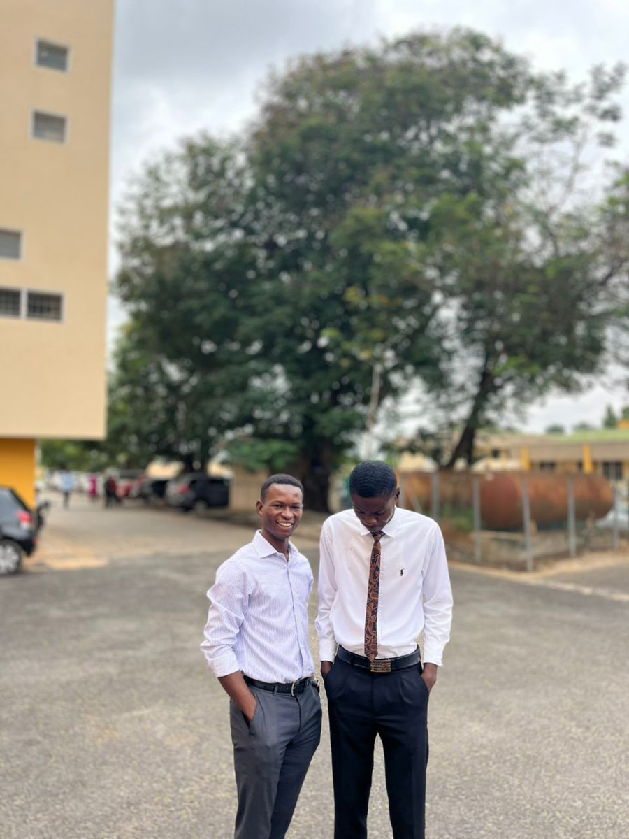 DAY 1 📸

Official wear day DONE RIGHT! 🎉💥 Morning vibes were ON POINT 🔥⚗️

 #OfficialWearDay 
#ChemWeek"