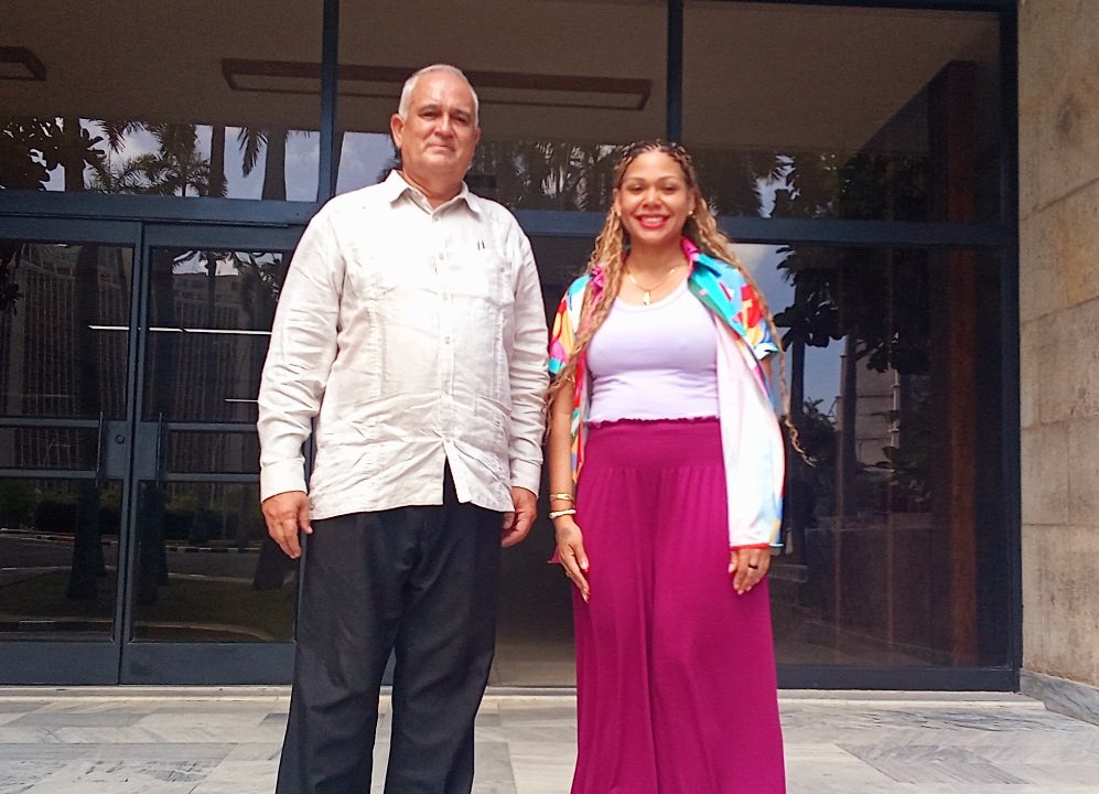 EmilioLozadaG's tweet image. Sostuve fructífero encuentro con Claudia de la Cruz, directora ejecutiva de IFCO/Pastores por la Paz y candidata del Partido Socialismo y Liberación en las pasadas elecciones presidenciales en Estados Unidos. Agradecí su permanente apoyo y solidaridad en nuestra lucha vs bloqueo.