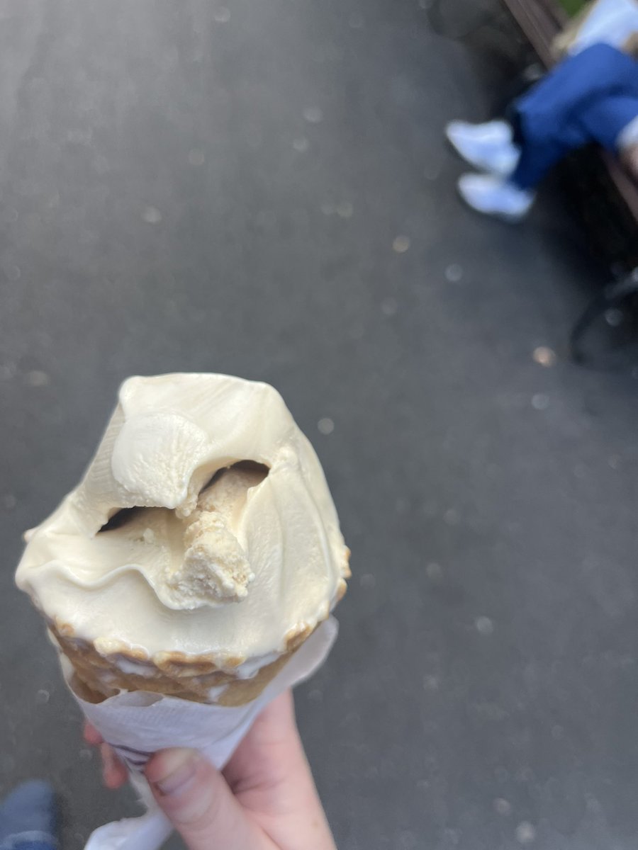 Got attacked by a seagull AHAHAH