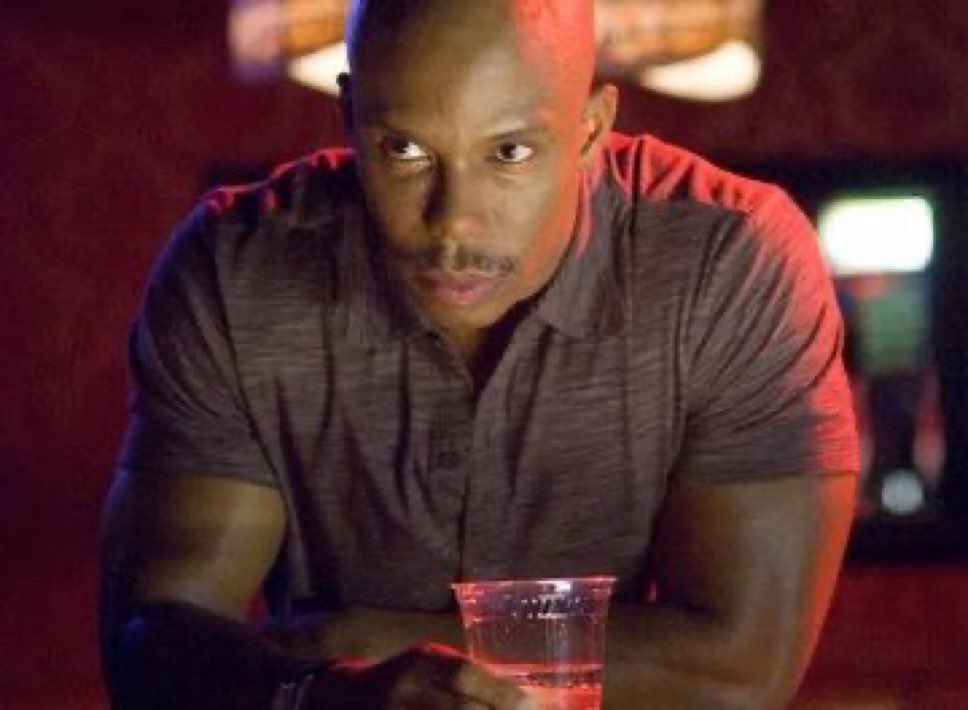 itschrysolite's tweet image. The worker at GNC seeing me bring Zinc, Selenium, and L-Arginine to the register