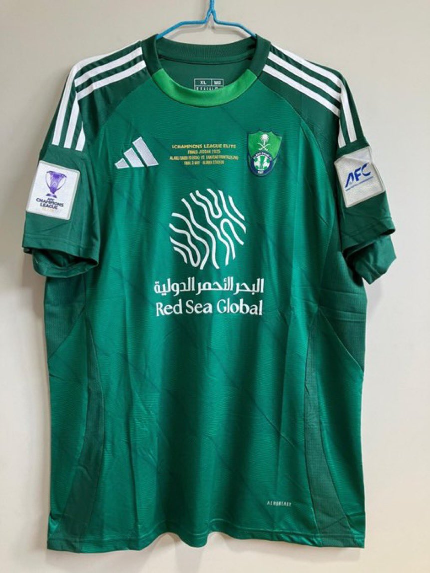 سحب على تيشيرت #الاهلي نسخة اسيا من ليو سبورت <a href="/Leosport1_/">متجر ليو سبورت</a> 

الشروط جداً بسيطة 🙋🏻‍♂️

- متابعة حساب المتجر
- رتويت للتغريدة ( السحب بيكون من الرتويت)

وفالكم الفوز💚