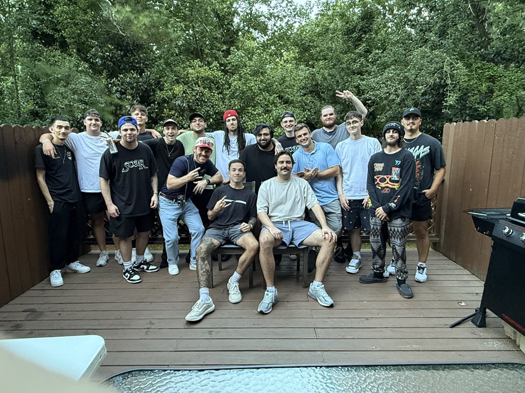 MyolLife's tweet image. SoaR House 2025 complete..
Such a pleasure meeting up with the crew new and old faces. Cheers to the amazing memories and banger videos we made this week 🚀😎