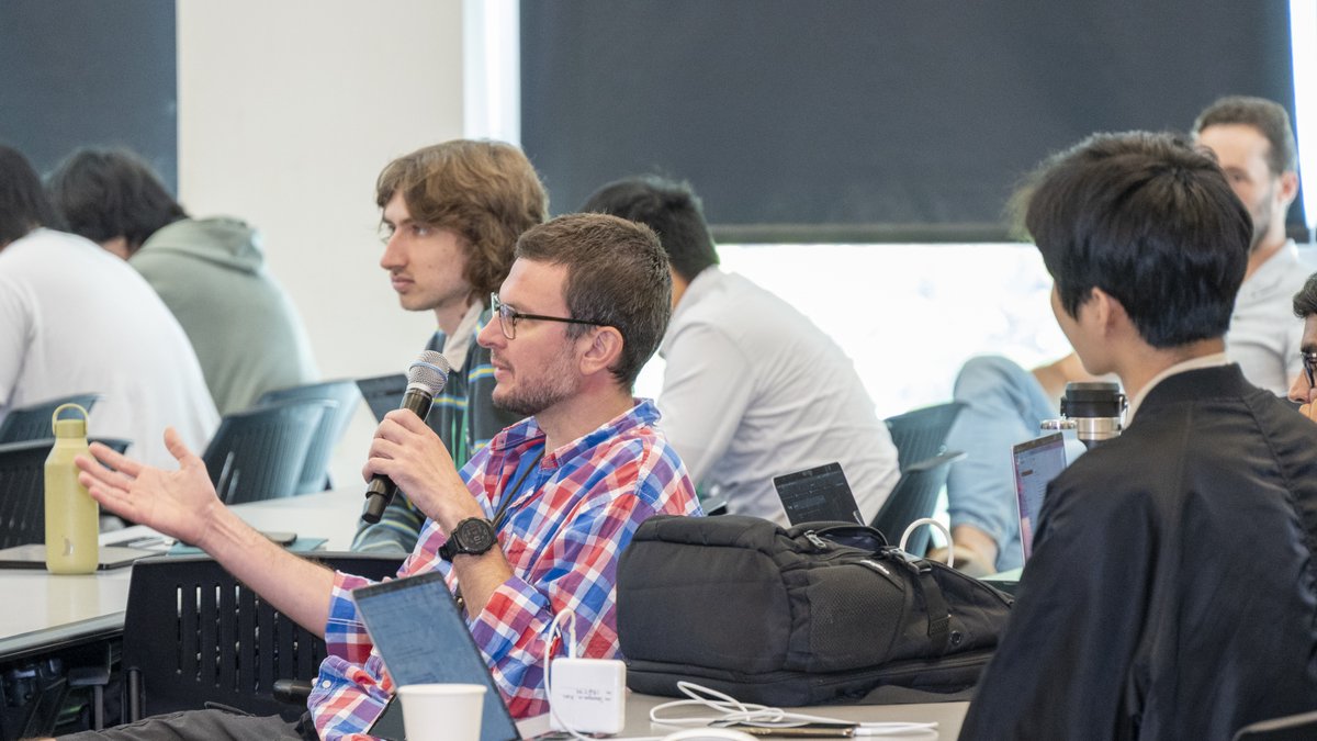 OLCFGOV's tweet image. The inaugural Quantum Systems & Software Workshop (OQSSw) at @ORNL was a huge success!🎉
Attendees had the opportunity to engage in sessions to help create a practical, interoperable ecosystem for hybrid quantum-classical computing.✨