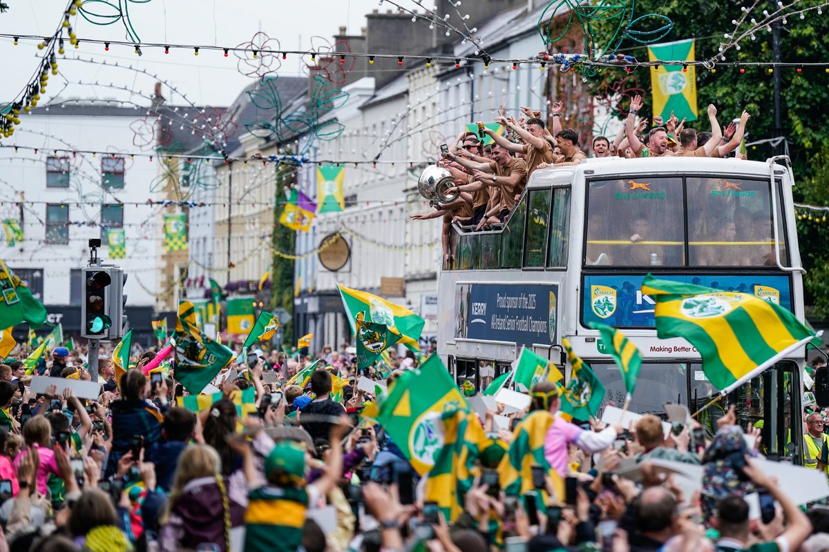 The All-Ireland Champions are home!

‘All Ireland winning Kerry Team homecoming brought to you by <a href="/LeeStrandMilk/">Lee Strand Milk</a> official Milk of Kerry GAA’