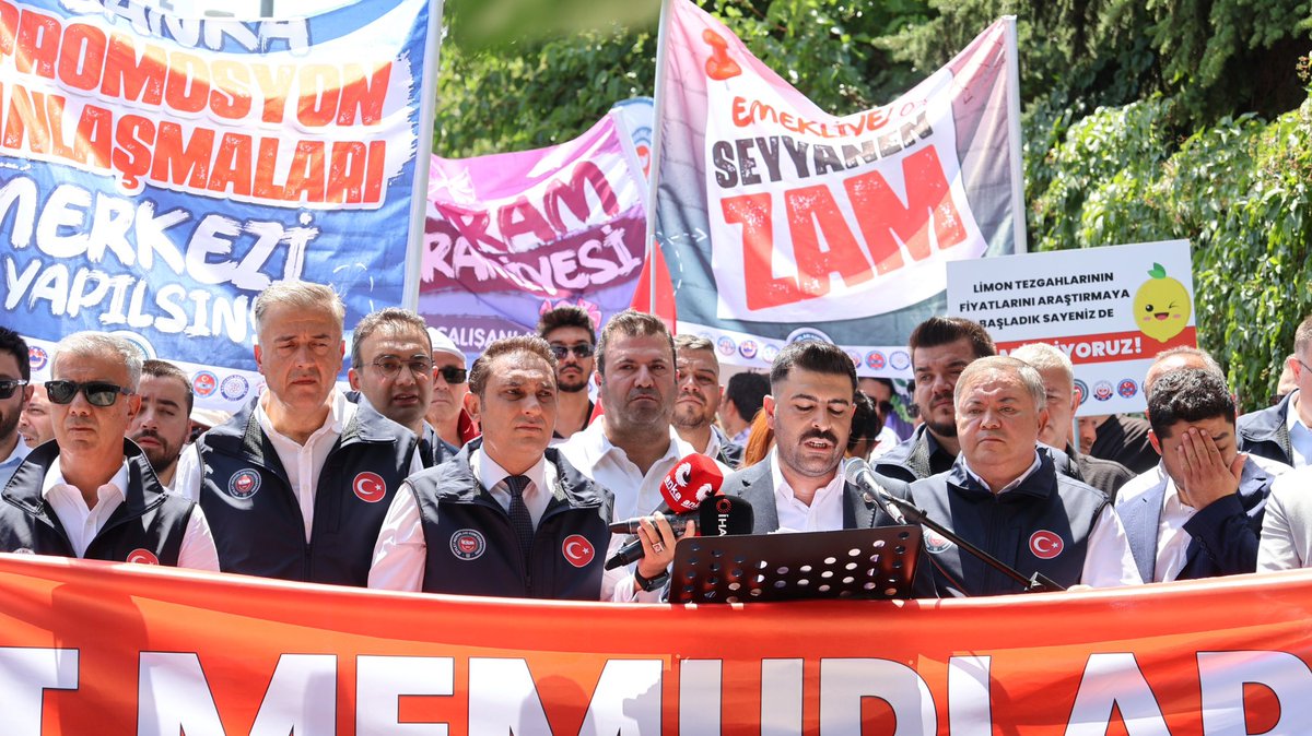 Devlet Memurları Konfederasyonu olarak 8.Dönem Toplu Sözleşme öncesi Çalışma ve Sosyal Güvenlik Bakanlığı önünde basın açıklaması gerçekleştirdik.  

Memurların yıllardır çözüm bekleyen sorunlarının çözümü için taleplerimizi kamuoyu ile paylaştık. 

110.000 üyesi ile Ülkemizin En