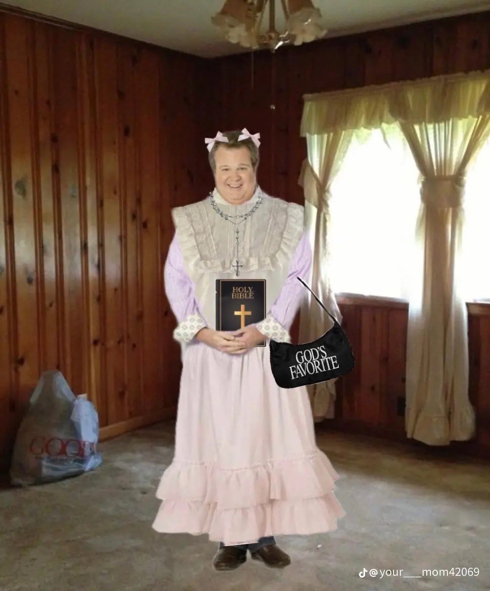zooweemeemaw's tweet image. 11 days till AOTY comes out