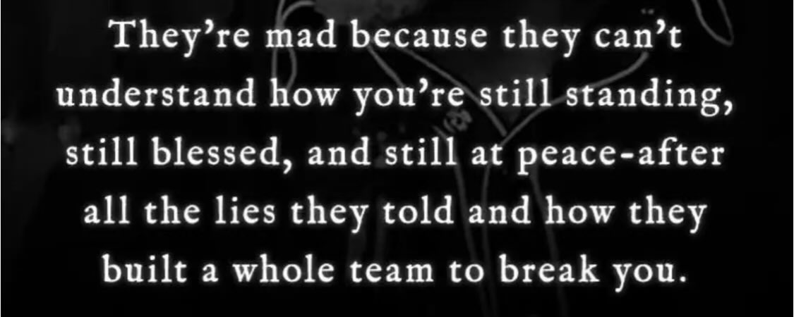 Raycle's tweet image. Resilience is my middle name! #keeponkeepingon