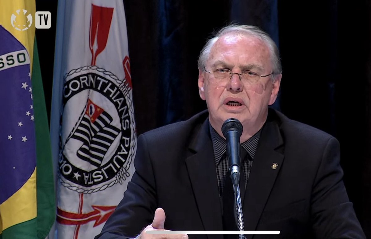 povotime1910's tweet image. Presidente em exercício do Corinthians, Osmar Stabile afirma que não há qualquer conversa no clube sobre a possibilidade de renegociar ou rescindir o contrato com Memphis Depay.
“Se existe um contrato, nós vamos cumprir o contrato — não tem como ser diferente. O contrato existe,…
