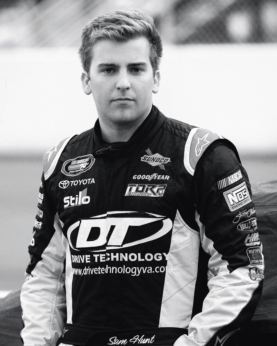 Team_SHR26's tweet image. THIS IS NOT A JOKE 🚨🚨 Had to make up for April Fools somehow! @samhunt18 will make his return behind the wheel… of a school bus 🚍
Come out to @CLTMotorSpdwy for Champion’s Night of Summer Shootout tomorrow night at 6 PM ET featuring appearances by @deanthompsonr and…