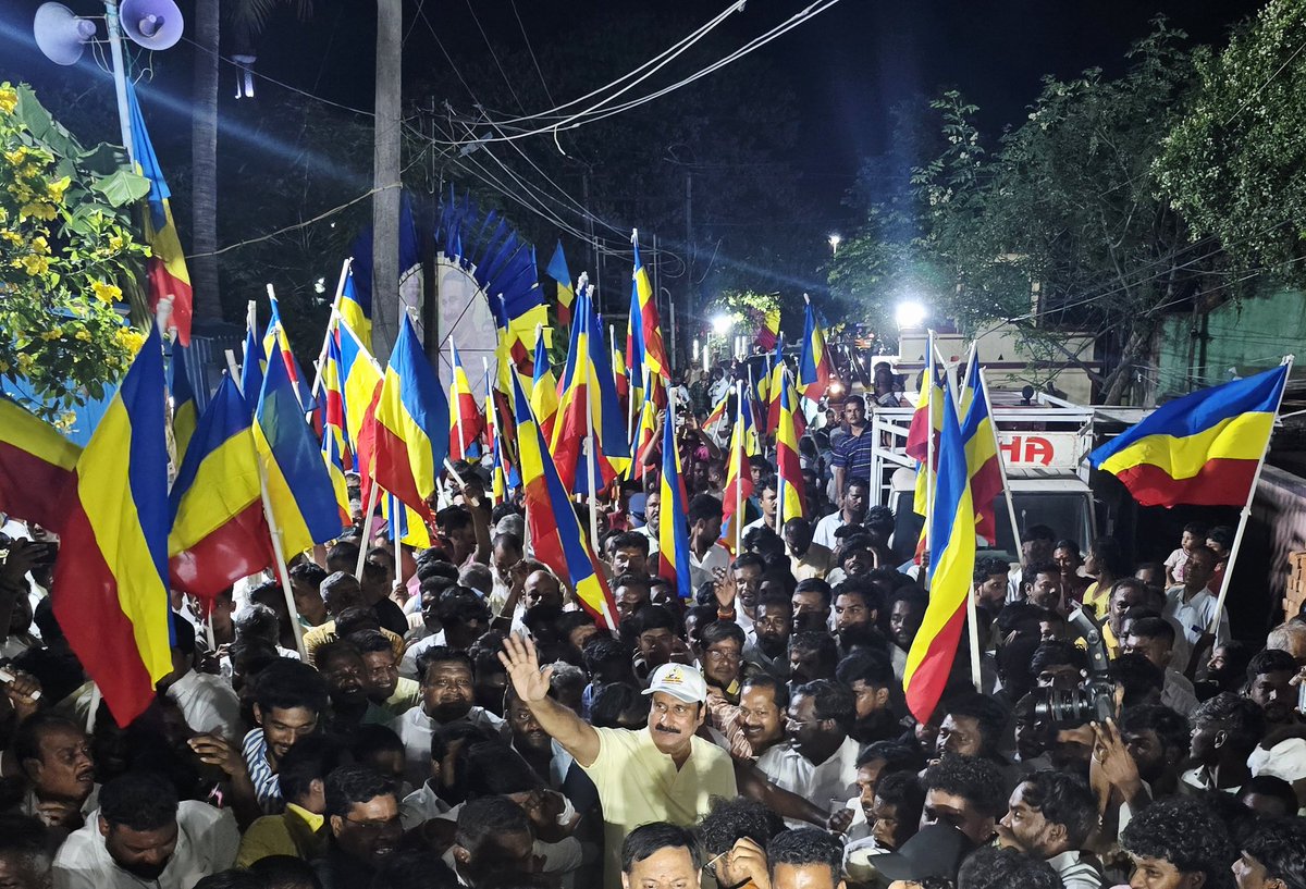 draramadoss's tweet image. உரிமை மீட்க… தலைமுறை காக்க’" பயணத்தில், மதுரவாயல் பகுதியில் பங்கேற்று உரையாற்றிய போது..! #உரிமைமீட்க | #தலைமுறைகாக்க