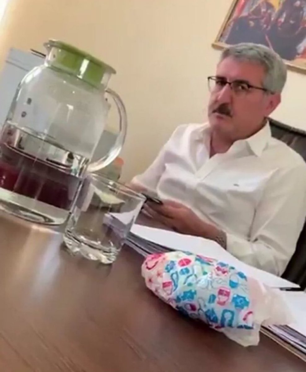 Rüşvetin adı ne zamandan bu yana SADAKA oldu sayın <a href="/DIBAliErbas/">Prof. Dr. Ali Erbaş</a> 
Bu şahısla alakalı herhangi bir işlem yapıldı mı?
Yapıldı ise kamuoyuna bilgi vermeyi, yapılmadı ise ilgili hakkında soruşturma açmayı düşünüyor musunuz?<a href="/diyanetbasin/">Diyanet</a>