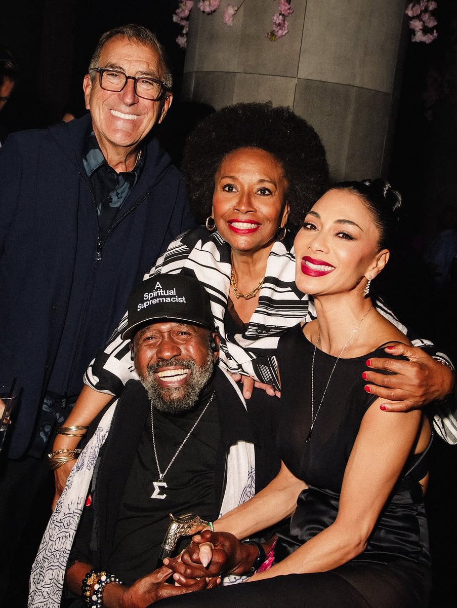Ben Vereen (@benvereen) on Twitter photo Repost <a href="/NicoleScherzy/">Nicole Scherzinger</a> ✨ Don’t cha wish this night lasted forever <a href="/sunsetblvd/">Sunset Blvd.</a> ? ♥️💃🏽
📸: thealexandraarnold <a href="/JeniferLewis/">Jenifer Lewis</a> #kennyortega @benvereen Repost <a href="/NicoleScherzy/">Nicole Scherzinger</a> ✨ Don’t cha wish this night lasted forever <a href="/sunsetblvd/">Sunset Blvd.</a> ? ♥️💃🏽
📸: thealexandraarnold <a href="/JeniferLewis/">Jenifer Lewis</a> #kennyortega @benvereen
