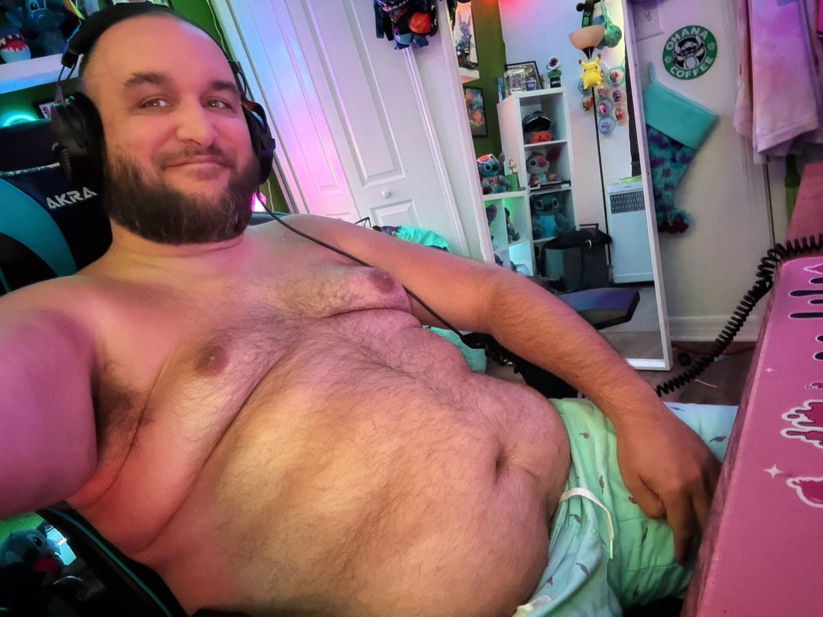 Summer vibes and back to posting on here going forward for the twitch channel
