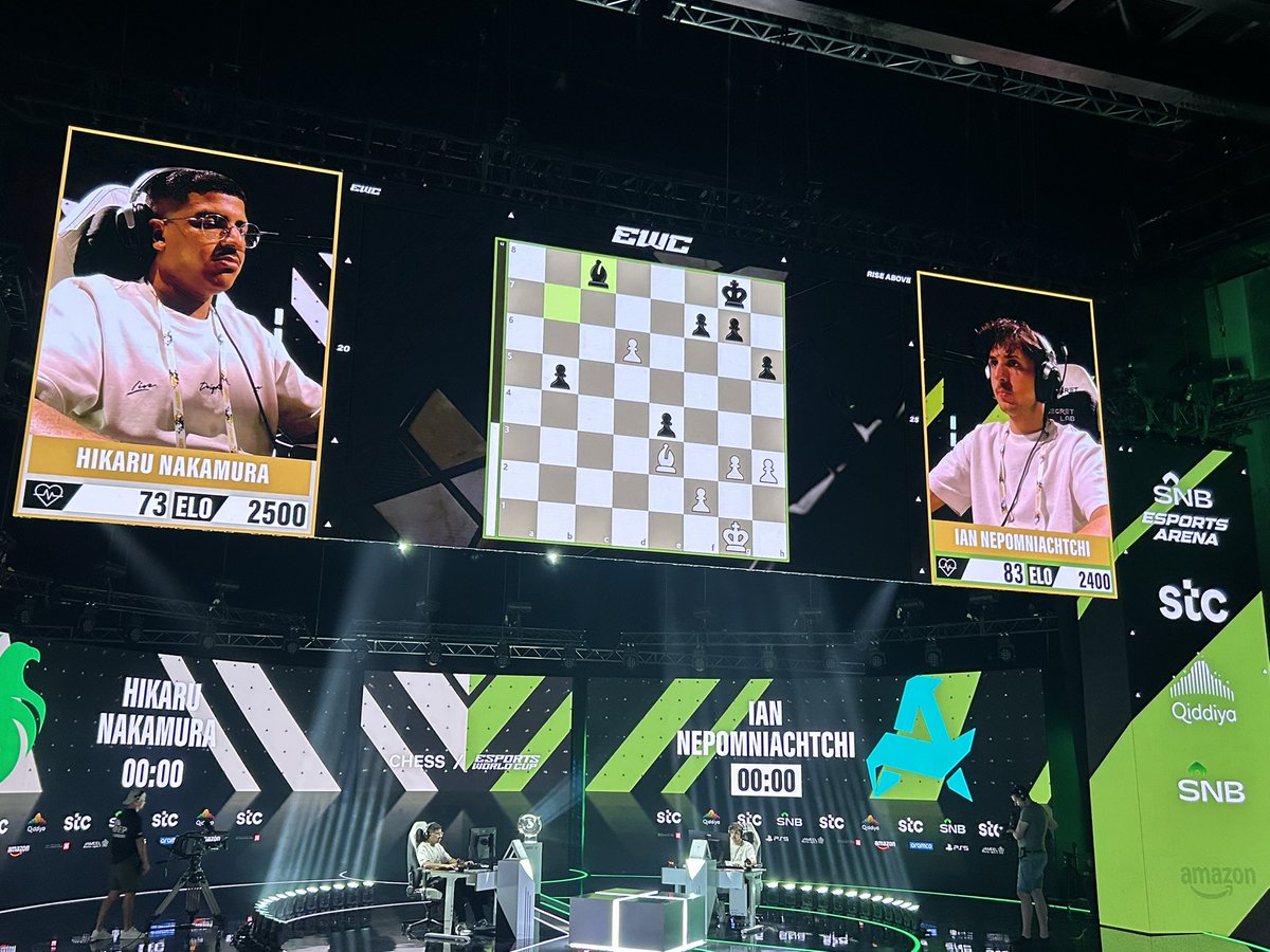 Even <a href="/GMHikaru/">Hikaru Nakamura</a>’s body double can play blindfolded at <a href="/EWC_EN/">Esports World Cup</a>!