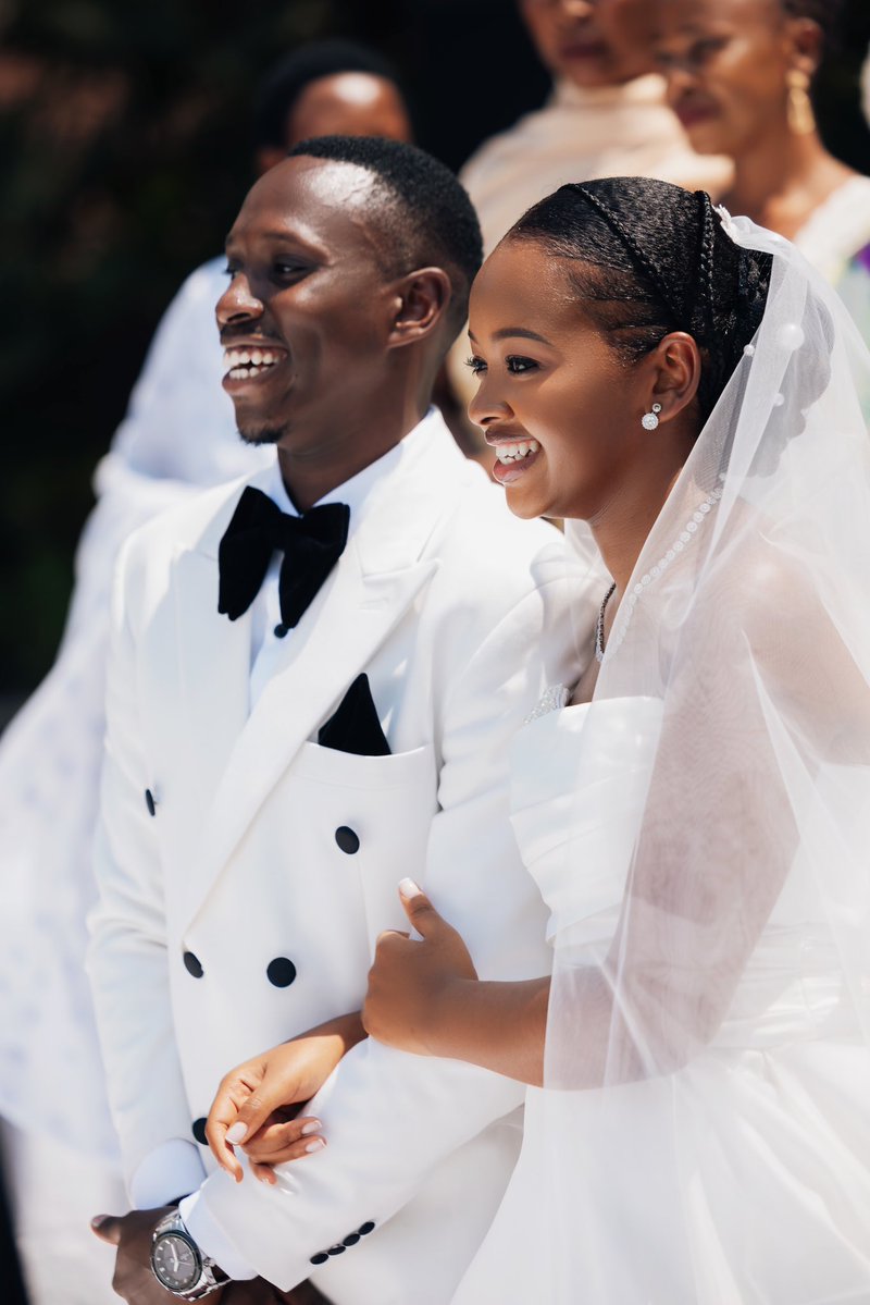 HellenHexon's tweet image. I'm so inspired by this couple
Oh Lord may love locate me ๐