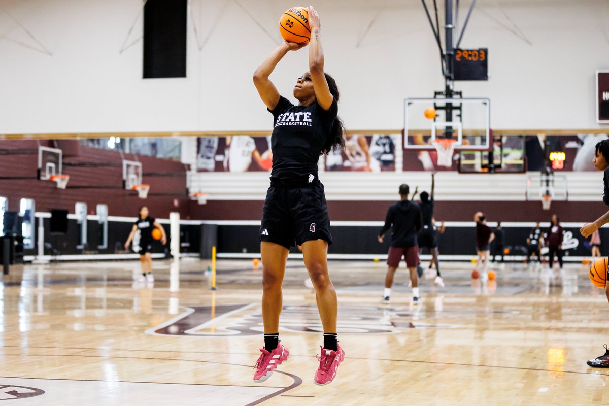 HailStateWBK's tweet image. Getting Buckets!🏀

#HailState