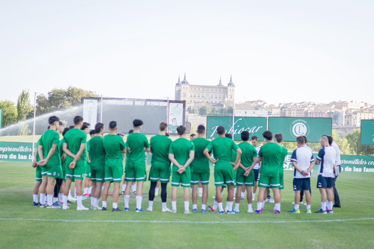 CD_Toledo's tweet image. Día 1 completado. ✅🟢⚪️

#SiempreCDToledo 💚⚪️