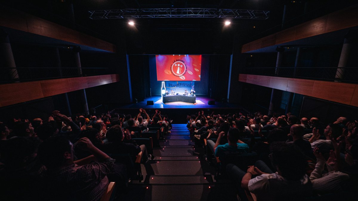 Confirmades les dates de FestiValPod: 6 i 7 de novembre a València <a href="/tresdeumedia/">Tresdeu Media</a> <a href="/FestiValPod/">FestiValPod</a> audio.cat/noticia/513/co…