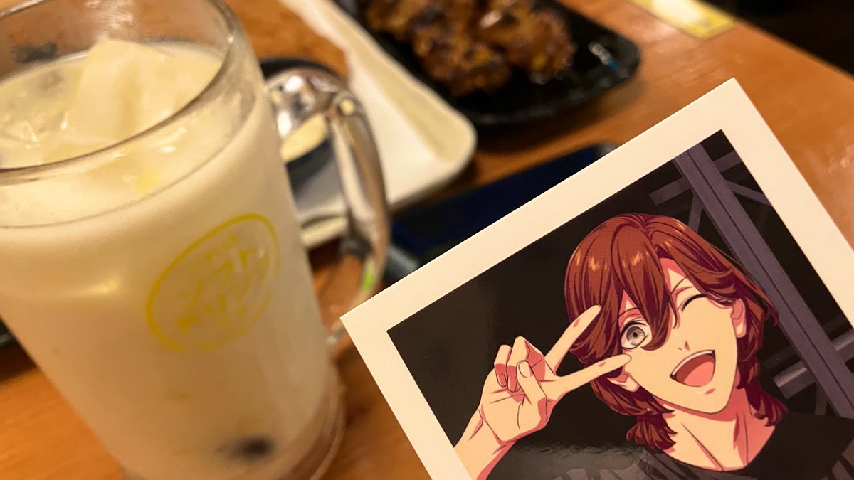 haramiLunch's tweet image. 嶺二のチェキいつも最高の笑顔でピースまでしてくれるから色んなものと撮っちゃう
ご飯としか撮ってませんけど