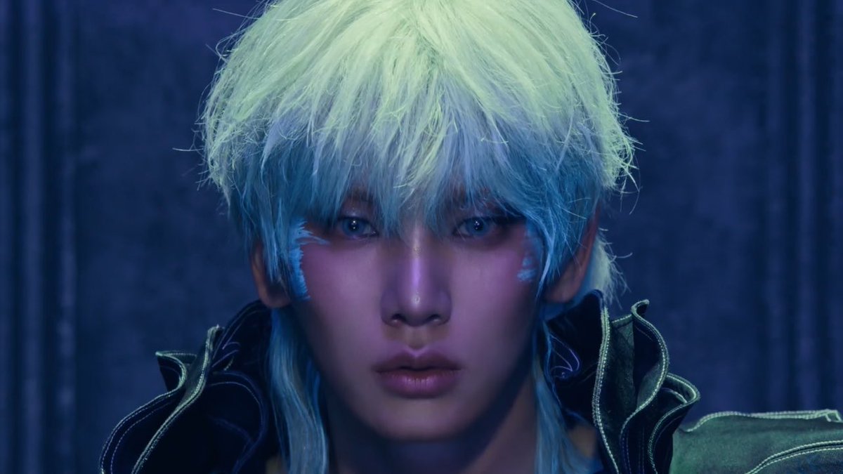 randomultistan's tweet image. OF FUCKING COURSE KIM KIBUM