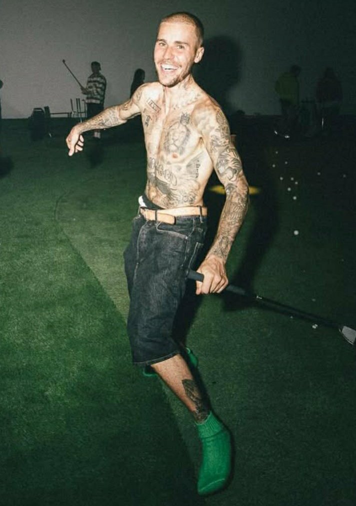 DaniUncle004's tweet image. Funny how Justine Beiber, grew up when we are seeing but he is now older than is