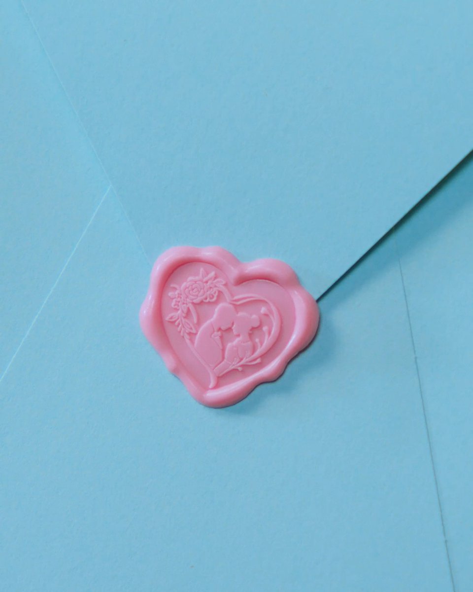 seurrene_'s tweet image. From JOY, with Love 🩷🩵