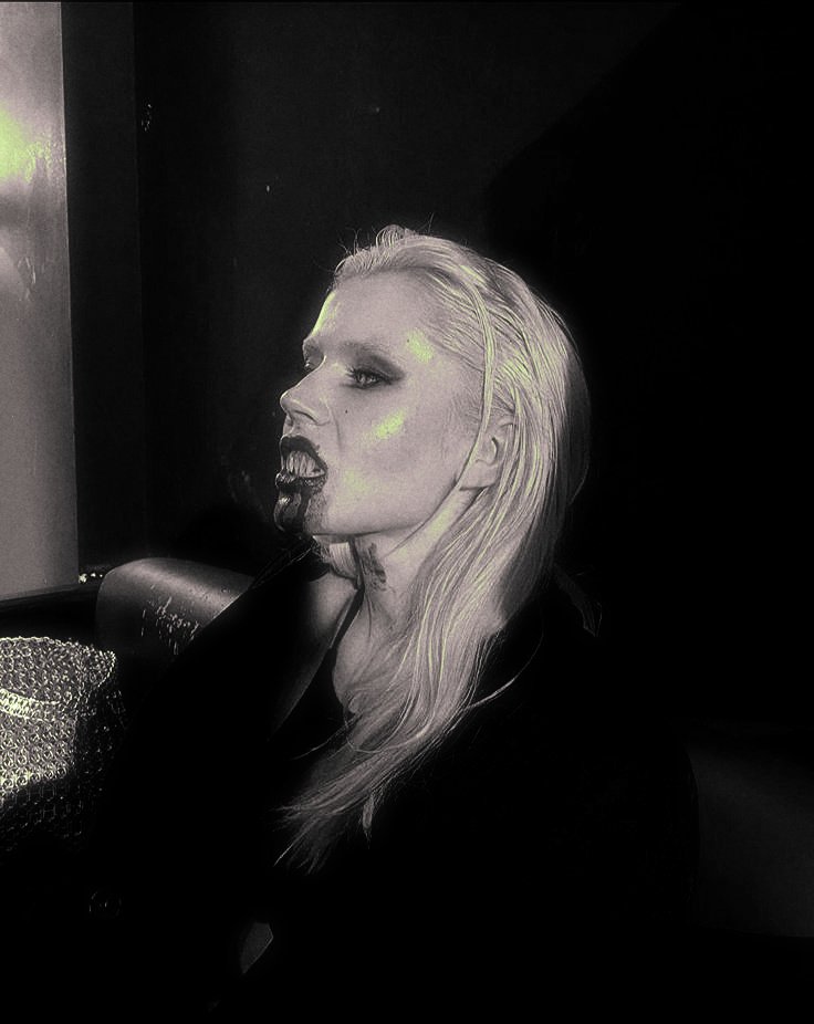 ⠀ ᅟ

 ᅟ ᅟ“  witches didn’t need
⠀   ᅟ    blood     to    survive
⠀  ᅟ ᅟbut  humans  didn’t
⠀  ᅟ ᅟneed    wine   either.  ”

⠀ ᅟ ͏ ͏ ͏ ͏ ͏ ͏͏