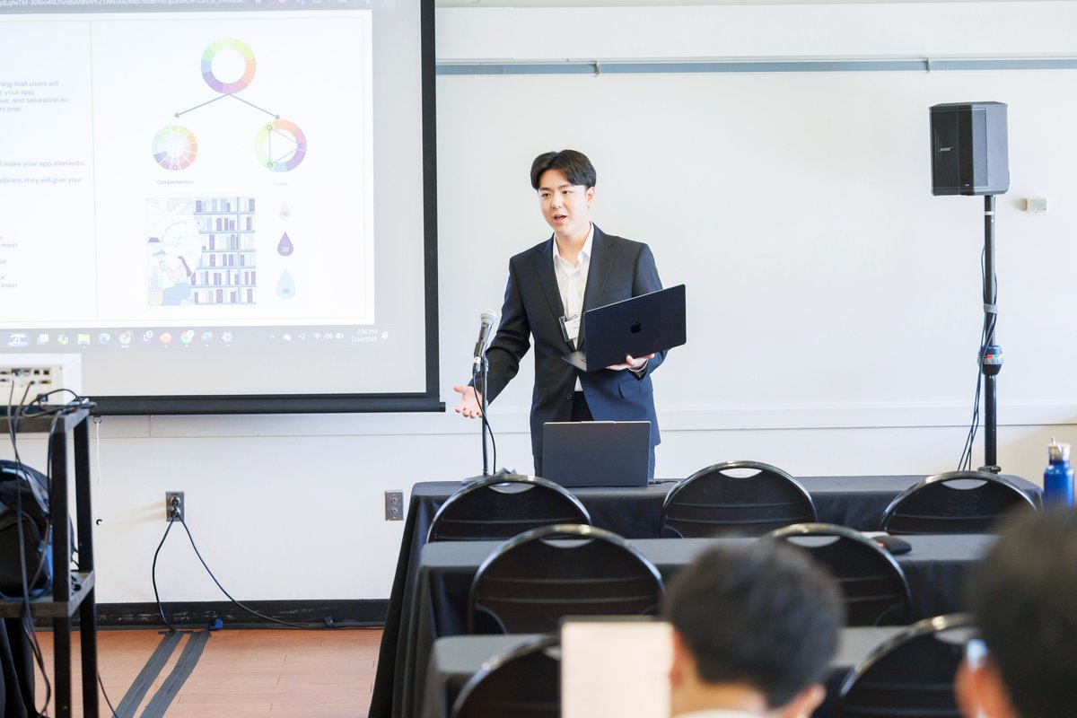 App-In Club tweet media