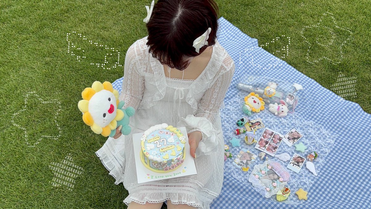 __q798_o0's tweet photo. かわいいをたくさん詰め込んだケーキ🍌🤎

#HappyKeigoDay
#祝景瑚27歳_バナナ番長がワッソヨ
#佐藤景瑚　 #JO1 https://t.co/P248tLHR4P