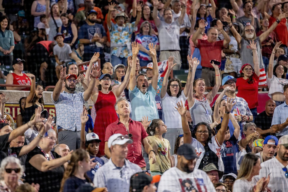 BaysoxOfficial's tweet image. Home sweet home! 🏠 After two long weeks away, the Baysox are back and ready to put on a show. Come have some fun with us!
Get your tickets now: hubs.ly/Q03z3VcK0
#GoBaysox