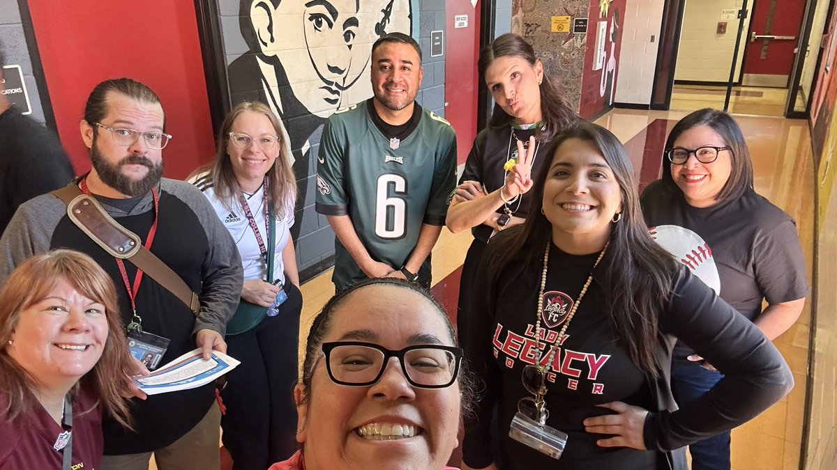 Team 5 in the art hall with murals galore  <a href="/EDAztecs_HS/">Venessa Betancourt</a>