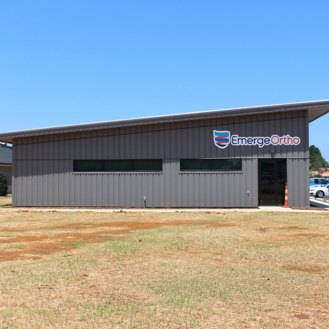 We’ve expanded our Burlington location with a 2nd building and a larger PT space!

Plus: Orthopedic Urgent Care is open 7 days a week, 9 AM–9 PM for walk-ins. 

Book today: hubs.ly/Q03yWsnp0

#EmergeOrtho #BurlingtonNC #OrthopedicCare #UrgentCare #Emergers