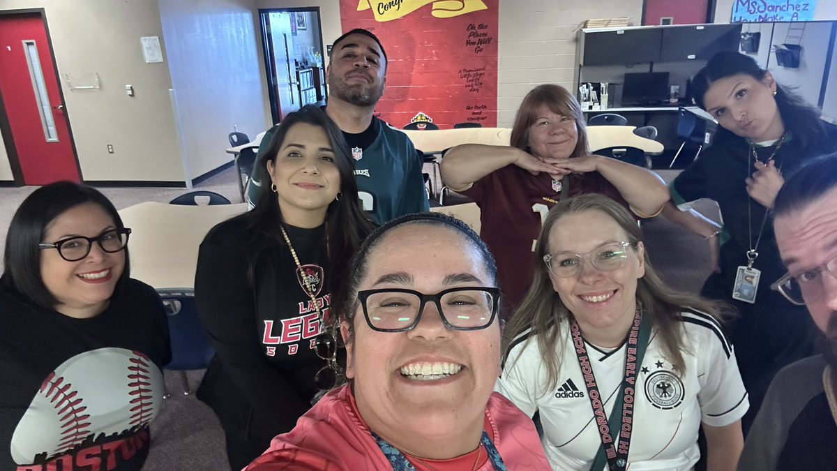 College readiness center too <a href="/EDAztecs_HS/">Venessa Betancourt</a>